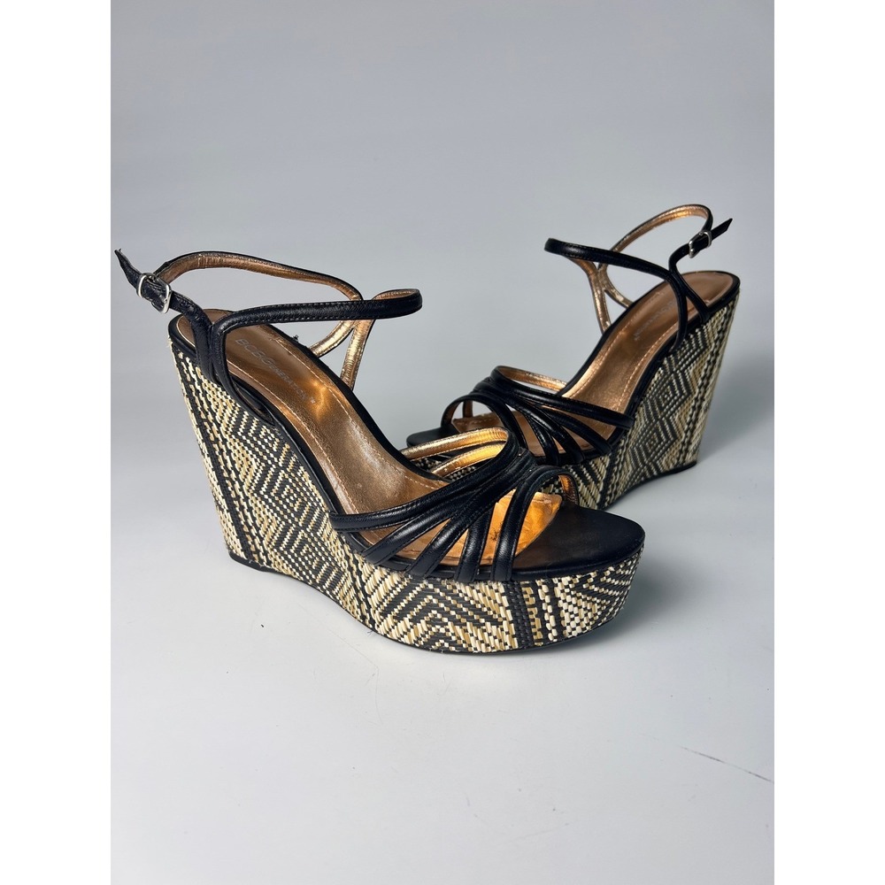 BCBGeneration Womens Wedge Sandals Woven Platform Black Gold Size 6.5 Excellent